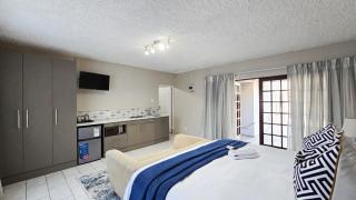 Sunset Events And Accommodation-East London - East London - 4