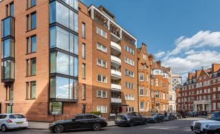 Elegant Ground Floor Apartment with Harrods View and AC in Knightsbridge - Londra - 5