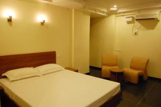 Hotel RK Royal Grand - 3