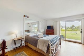 Large Studio with Patio and Pool - North Truro - 9
