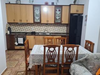 SkyNStone Villa - Sarandë - 9