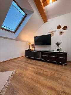 Widokowo - Apartament z tarasem i ogródkiem - Tuchom - 1