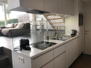 Modern & Cosy Holiday Cottage with Patio & Fenced Garden near Dunes & Beach - Koksijde - 6