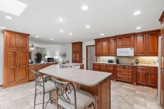 Lakeside Park Escape - Champlin - 7