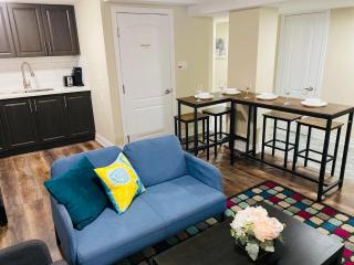 Relaxing 3 Bedroom Basement Stay - Mississauga - 4