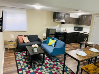 Relaxing 3 Bedroom Basement Stay - Mississauga - 6