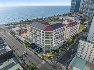 Cocorico Da Nang Beach Hotel - Da Nang - 7