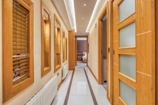Spacious 3BR Flat with AC 3 Ensuite Bidets Near Selfridges and Hyde Park - Londra - 2