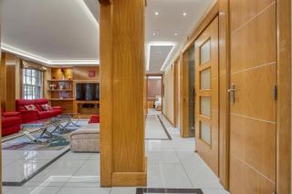 Spacious 3BR Flat with AC 3 Ensuite Bidets Near Selfridges and Hyde Park - Londra - 1