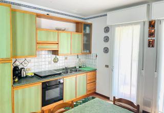 Peaceful Apartment Near Sirmione Center with Pool - Sirmione - 4