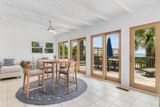 Dale's Coastal Retreat Pet Friendly w/ Ocean Views - Pawleys Island - 6