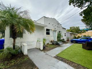 Private Rooms at Miami, Buena Vista with Parking - Miami - 9