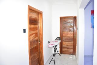 Entire 2 bedroom, Flat 2, pool and generator, Accra - Accra - 8