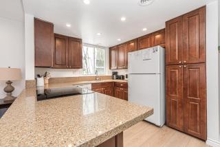 3Br Coastal Home W- Large Oceanview Patio Steps To Sand By Beachview Rentals - Newport Beach - 3