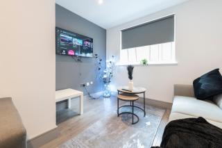 1 Bedroom Luxury Serviced Apartment - Bradford - 0