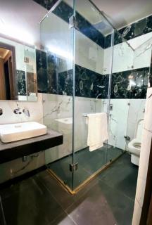 Hotel Amba Ambience - Jāmb - 5