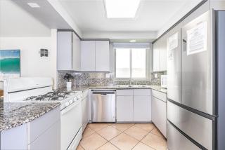 Pet-Friendly 3Br Retreat One House From The Sand By Beachview Rentals - Newport Beach - 8