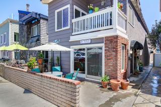 Family Beach House Steps From Sand W- Oceanview Patio By Beachview Rentals - Newport Beach - 8