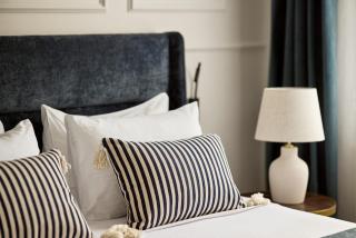 Acropolis Eclectic Residence - 1