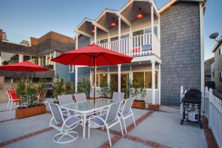 4Br Coastal Retreat Seconds From Popular 40Th Street Beach By Beachview Rentals - Newport Beach - 8