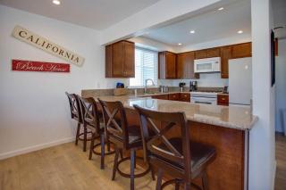 4Br Coastal Retreat Seconds From Popular 40Th Street Beach By Beachview Rentals - Newport Beach - 3
