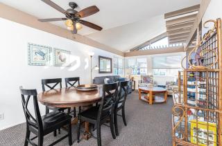 Retro 3Br W- Walkable Location Oceanview Patio By Beachview Rentals - Newport Beach - 4
