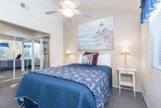 Retro 3Br W- Walkable Location Oceanview Patio By Beachview Rentals - Newport Beach - 3