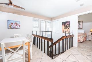 Retro 3Br Split-Level W- Oceanview Patio Steps To Sand By Beachview Rentals - Newport Beach - 2