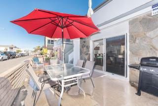 3Br Home Steps To Beach Boardwalk Oceanview Patio Bbq By Beachview Rentals - Newport Beach - 0