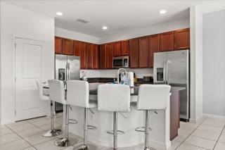 Summer Deal - Amazing 8BR Home with Private Pool! - 3