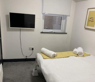 1BR Urban Retreat in Central Sunderland - 3