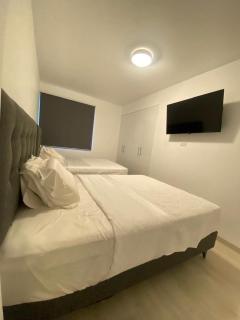 Barranco-Miraflores 2BR OceanView Modern Apt up to 6 guests! - 2