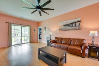 7 Mi to Myrtle Beach Family-Friendly Home with Yard - Little River - 5