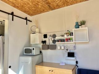 "TINY" HOME w/ expansive views of the Sierras - 5