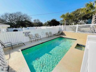 Bright cheerful duplex with a pool A - Myrtle Beach - 0