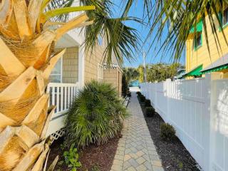 Bright cozy duplex unit with a pool B - Myrtle Beach - 7