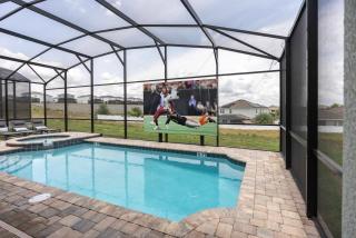 NEW 9Bedrooms Solara Sleeps 24 LED Pool TV - 9
