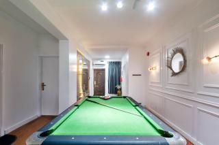 WATER VIEW 3 BEDROOM APARTMENT WITH JACUZZI PARKING WiFi NETFLIX POOL - Lekki - 8
