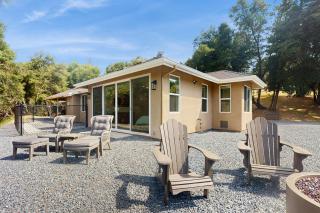 Martin and Helen’s Hideaway - Oakhurst - 7