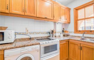 Awesome Home In Elche With Wifi - Elche - 4