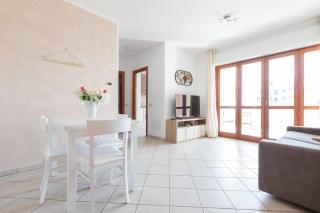 SUITE-Aeroporto Fiera di Roma stazione - - 0