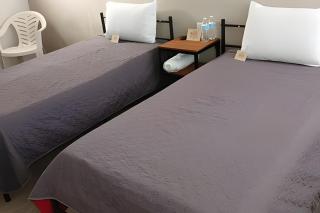 SUITE Begonia, AA, cocineta, baño privado, ubicada - Tepic - 7