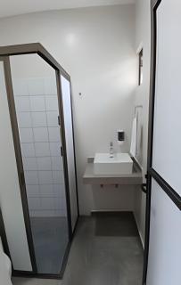 SUITE Begonia, AA, cocineta, baño privado, ubicada - Tepic - 1