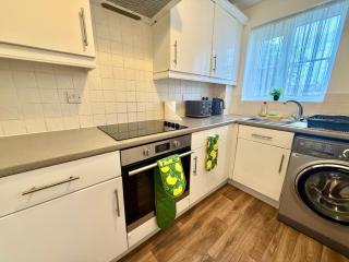 NOVA1 Stylish Cosy 1BR By AltoLuxo Short Lets Serviced Accommodation With Free Wifi & Parking - Bristol - 6