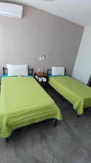 SUITE DALIA, AA, cocineta, baño privado, ubicación - Tepic - 8