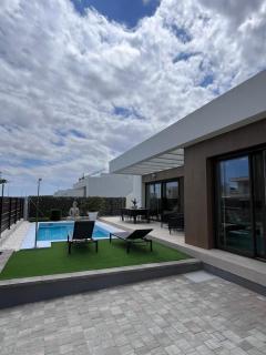 Modern pool villa ANCRD - Vistabella - 0