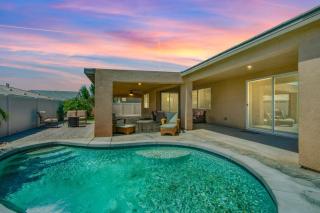 Indios Best Pool BBQ Fire Pit Quiet - Indio - 5