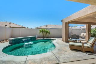 Indios Best Pool BBQ Fire Pit Quiet - Indio - 1