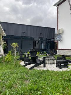 Qafqaz Milan Villa With Outdoor Heated Pool - 5