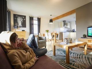 Farmhouse in Limburg with Subtropical Pool - 9